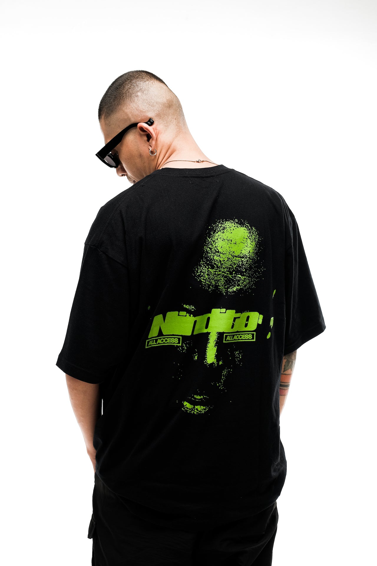 ALL ACCESS Tee in Black